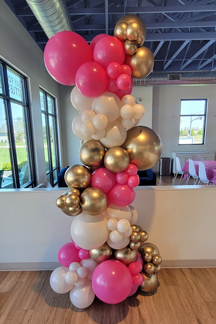 Freestanding Organic Balloon Garland