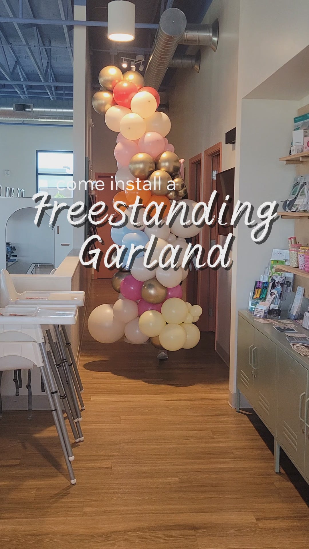Freestanding Organic Balloon Garland